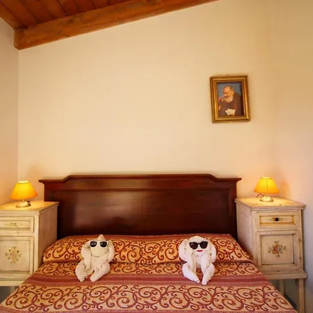 Azzurra Nel Centro Di Villa Costa Rei